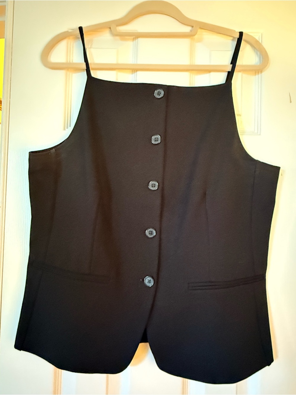 Banana Republic Black Button-Front Women's Vest Top